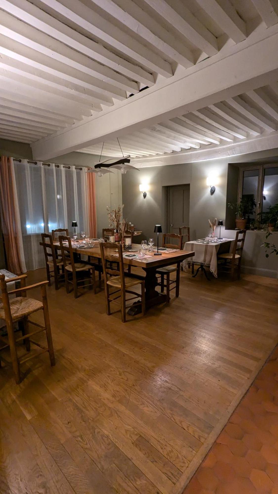 Un Jardin Secret Bed & Breakfast Yzeron Bagian luar foto