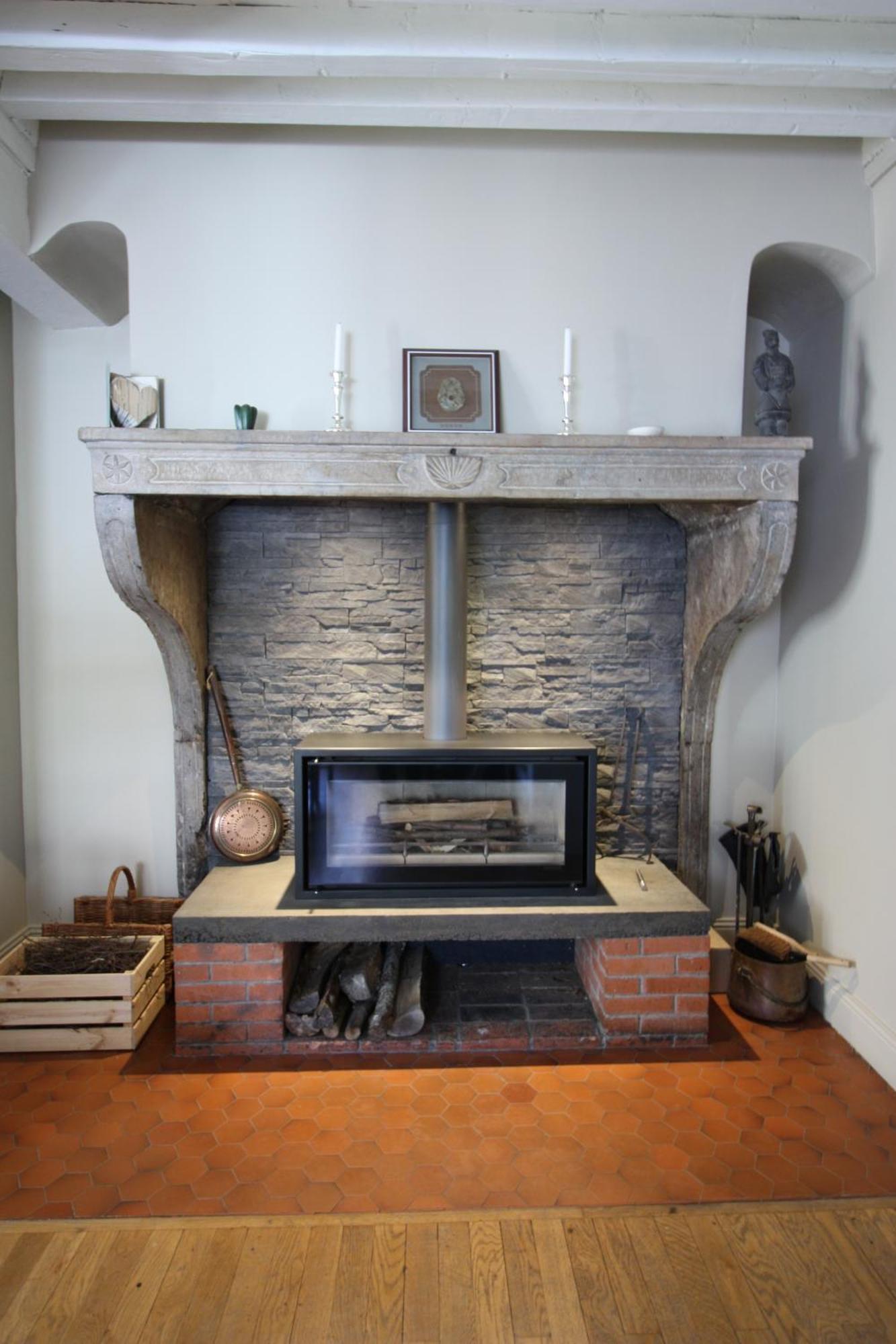 Un Jardin Secret Bed & Breakfast Yzeron Bagian luar foto