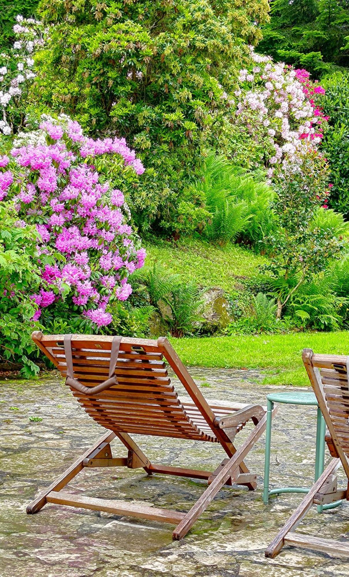 Un Jardin Secret Bed & Breakfast Yzeron Bagian luar foto